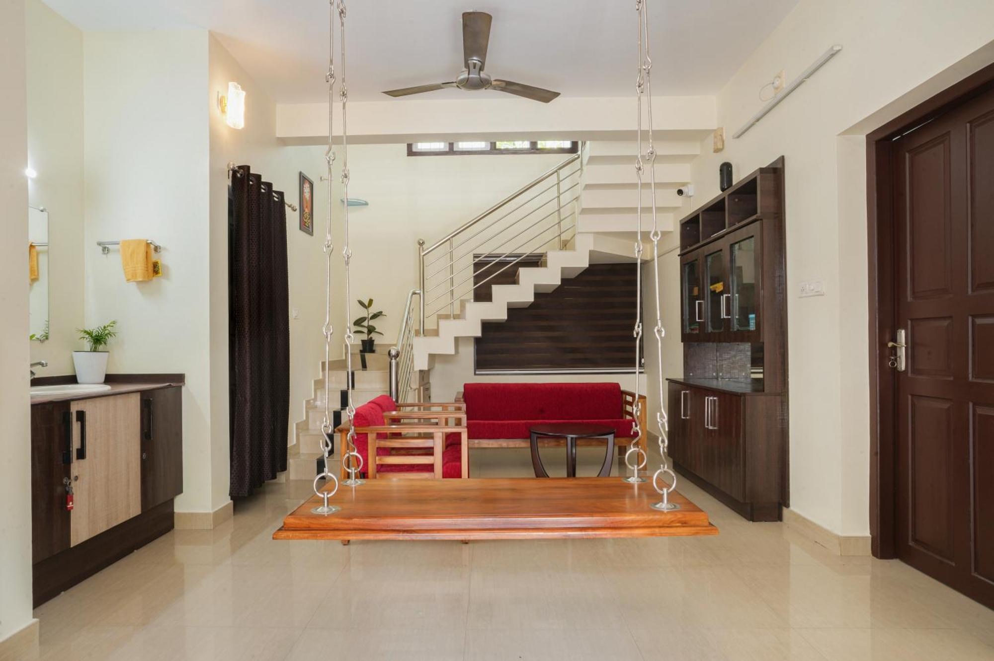 Swapna Home Suites Недумбассери Экстерьер фото