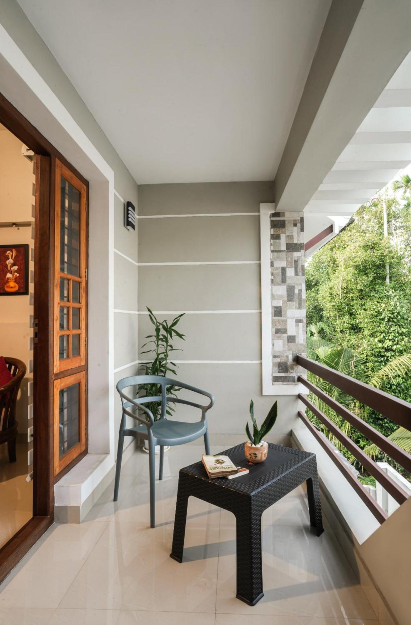 Swapna Home Suites Недумбассери Экстерьер фото