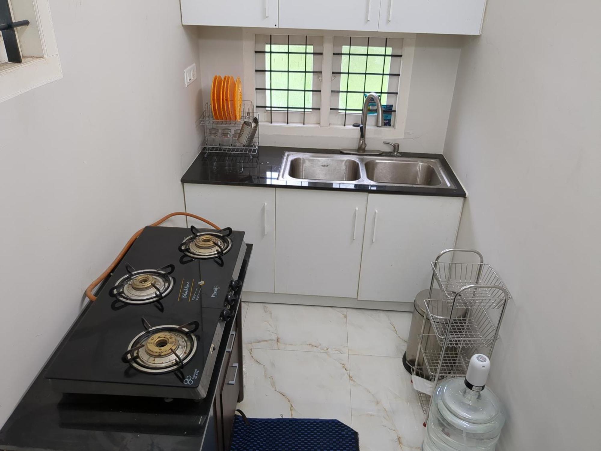 Swapna Home Suites Недумбассери Экстерьер фото