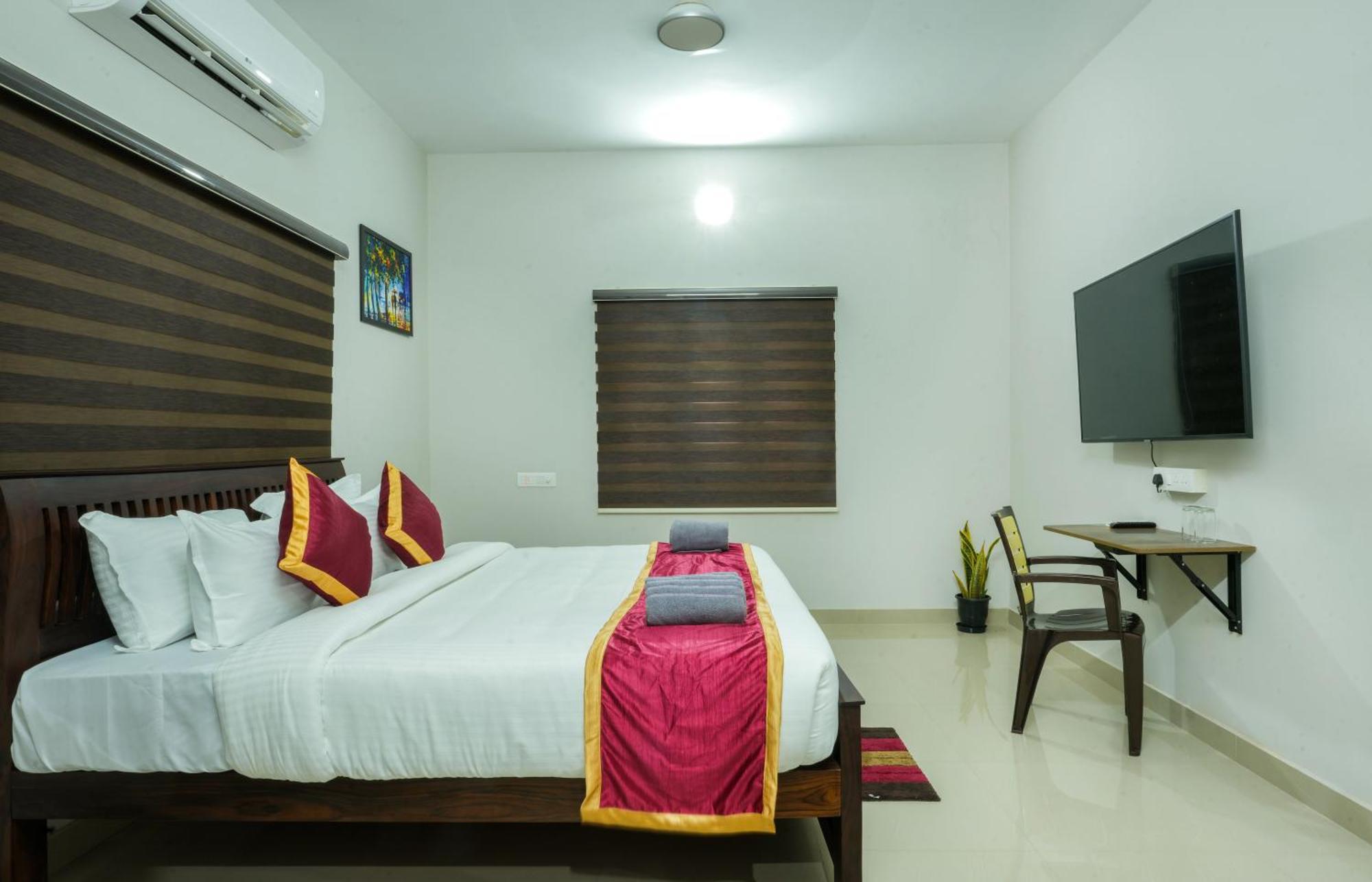 Swapna Home Suites Недумбассери Экстерьер фото